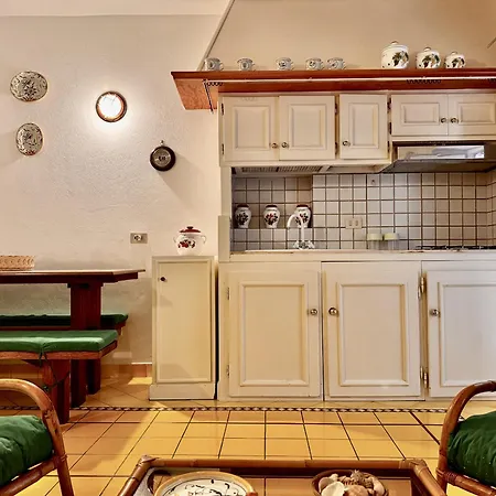 Апартаменты Holidaycasa Ripa - A Due Passi Dal Mare Сперлонга